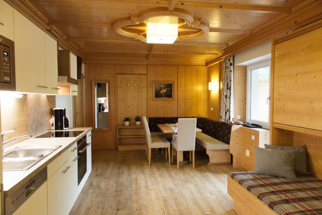 Hotel Ennskraxblick Kleinarl Rom bilde